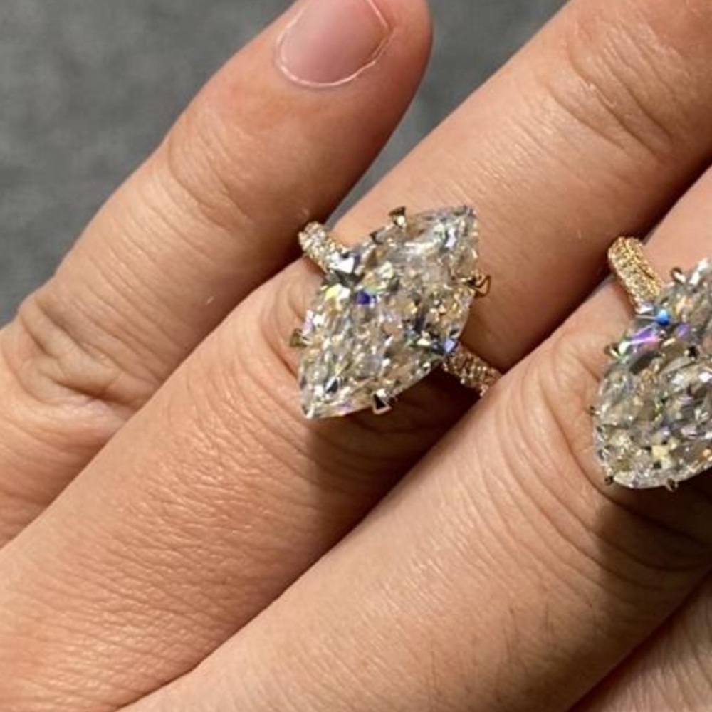 Moissanite Ring 9k Gold 7 Carat 17.5x9.3mm Crushed Ice Marquise Cut Ring